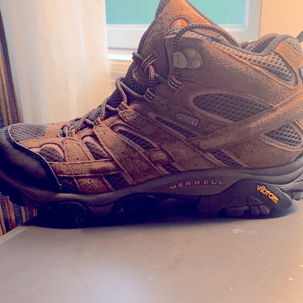 Merrell Mens waterproof hiking boot